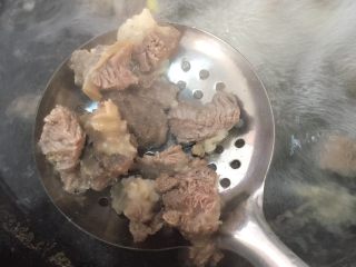 土豆烧牛肉 