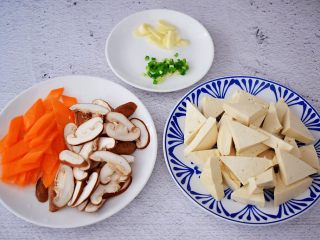 家常炒豆腐 