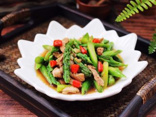 芦笋炒肉 
