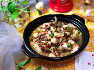 蘑菇炖豆腐 